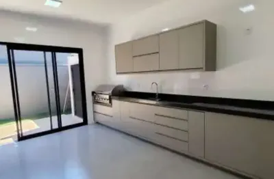 Ótima casa nova para venda no recreio das acacias, cond. villa romana 2 com 3 suites, escritório, piscina e gourmet em 250 m2 total, lazer completo