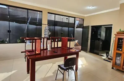Oportunidade. casa para venda na ribeirania, ótima localização, 3 dormitorios com suíte, 4 vagas, varanda gourmet em 400 m2 de área total