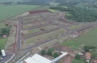 Ótimo terreno para venda em brodowski no quebec, com 287 m2, lote de ilha, localizado na parte alta do condominio