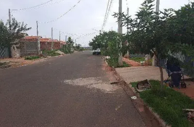 Oportunidade. casa para venda em araçatuba-sp no aimore, 2 dormitorios, 2 vagas, area construida 43 m2 em um terreno de 160 m2 (* somente a vista*) .