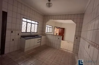 Casa para venda na vila virginia, 3 dormitorios com 1 suite, quintal, 2 vagas cobertas em 180 m2 de área total