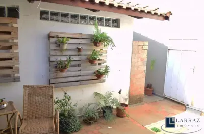 Casa para locação na nova ribeirania, ótima localização, 3 dormitorios sendo 2 suites, varanda gourmet em 250 m2 de área total