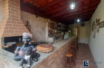 Linda casa, ótimo padrão, estilo rustico para venda no candido portinari, 3 suites, varanda gourmet e piscina, 198 m2 construidos em um terreno de 336