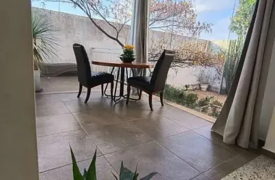 Maravilhoso sobrado alto padrão para venda no cidade universitária, 2 dormitorios com 1 suite master, 2 escritorios em 420 m2 de área total