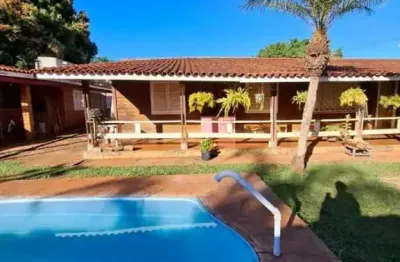 Casa com ótima vocação comercial para venda no jd canada, marginal da pres. vargas, 3 dormitorios com suíte, gourmet e piscina em 600 m2 total