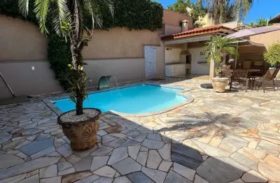 Maravilhosa casa para venda na city ribeirão, 4 dormitorios com 2 suites, gourmet e piscina, 264 m2 construidos em um terreno de 490 m2