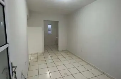 Casa para venda no cristo redentor, 2 dormitorios, murada, amplo quintal em 160 m2 de área total