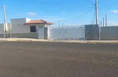 Oportunidade. casa para venda em marilia-sp no mirante, 2 dormitorios, 2 vagas, 51 m2  em um terreno de 75m2(*somente a vista*)