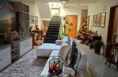 Maravilhoso sobrado alto padrao semi mobiliado para locação no jardim botanico, 4 suites, varanda gourmet, 207 m2 construidos em um terreno de 291 m2