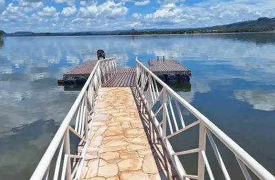 Maravilhoso rancho alto padrão, beira da represa, para venda em Rifaina, Cond. Bromelias, 5 suites, completo em 2.064 m2 de área total