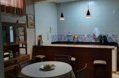 Imovel com 2 casas separadas para venda na melhor localização de Matao-SP,  total 4 dormitorios, 4 vagas em 293 m2 construidos