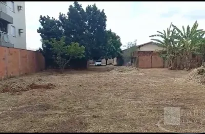 Excelente area para venda ou locação no ipiranga/dutra ii, com 2.088 m2, plano, murado, ideal para incorporação, area de lazer e etc.