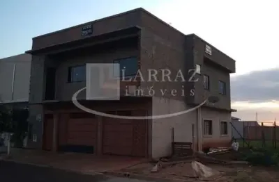 Otimo sobrado para venda em brodowski no jardim fortaleza, 2 casas separadas com 5 dormitorios no total em 222 m2 de area total