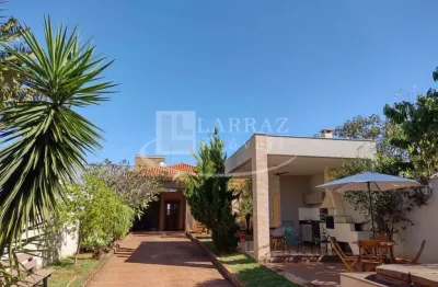 Maravilhosa casa para venda em brodowski na estrada do prata, excelente acabamento, 3 dormitorios 1 suite, varanda gourmet, ofuro em 500 m2 total