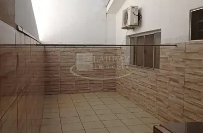 Otima casa para venda na vila tiberio, 2 dormitorios, otima conservação, em 142 m2 de area total