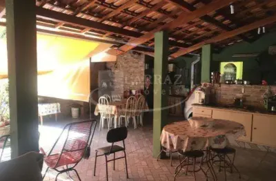 Excelente casa para venda na vila virginia proximo da monteiro lobato, 3 dormitorios, varanda gourmet e pomar em 468 m2 de area total