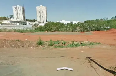 Area para incorporação a venda na zona sul de bauru, parque jardim europa, com 14.700 m2, topografia plana, 130 m frente para rua, agua, luz e esgoto