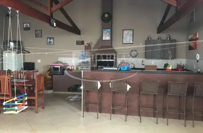 Ótima casa para venda no palmares, 3 dormitorios 1 suite , varanda gourmet com churrasqueira em 280 m2 de area total. ótimo acabamento