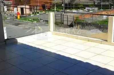 Sobrado para venda no guaruja, em ótima localização na enseada, 2 dormitorios, 2 banheiros e 2 vagas de garagem em 70 m2 de area