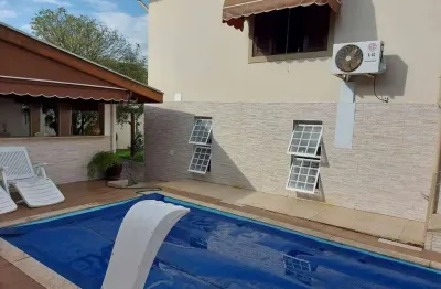 Casa com 3 quartos à venda na Aroeira, Aparecida 
