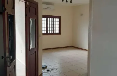 Linda casa no portal das colinas em guaratinguetá sp.