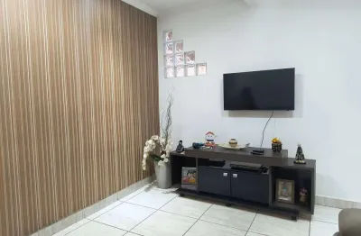 Vende-se sobrado em aparecida sp, no bairro ponte alta.