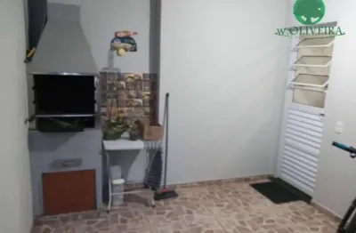Sobrado com 3 dormitórios sendo 2 suítes à venda, 182 m² por r$ 650.000 - jardim hubert - indaiatuba/sp