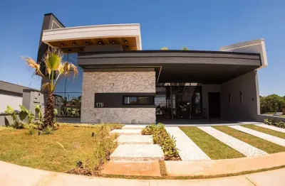 Casa de luxo em condomínio: 3 quartos, 3 suítes, 5 banheiros, 4 vagas de garagem, 218,62m² em indaiatuba-sp, condomínio villa sapezal. venha conferir!