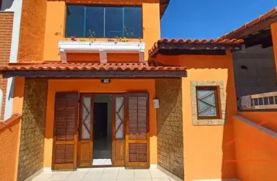 Sobrado de 220m² em cidade maia - guarulhos: 4 dormitórios, 4 banheiros por r$900k (venda) ou r$4.100/mês (locação)