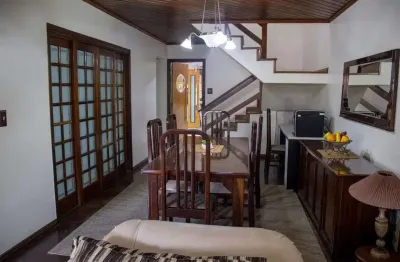 Casa com 7 quartos à venda na Rua Paraíba do Sul, 197, Vila Rosália, Guarulhos