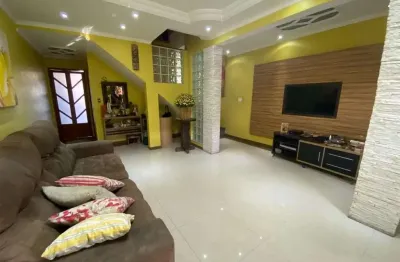 Casa com 4 quartos à venda na Rua Segundo-Tenente José Belfort de Arantes Filho, 76, Jardim Santa Mena, Guarulhos