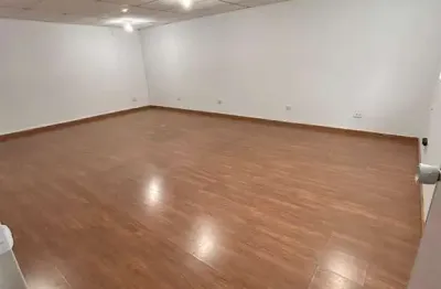 Casa comercial para alugar na Rua Zélia Emerenciana de Alvarenga, 155, Parque Continental I, Guarulhos