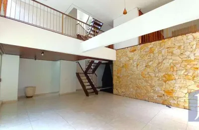 Casa à venda em chácara klabin: 3 suítes, 280m² por r$2.200.000