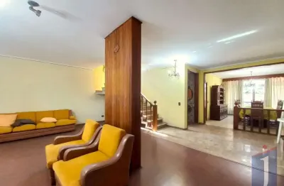 Casa com 3 quartos à venda na Rua Rino Levi, Jardim da Glória, São Paulo