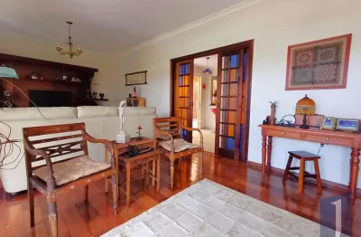 Casa com 3 quartos à venda na Rua Crisoberilo, Jardim da Glória, São Paulo