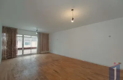 Casa no jardim da glória, 3 dormitórios e 1 suíte por r$1.090.000