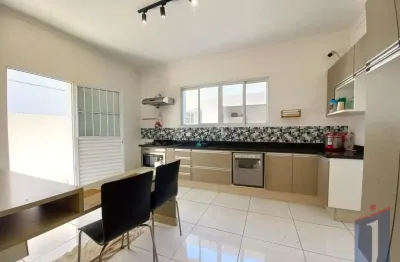 Casa com 3 quartos à venda na Rua Rino Levi, Jardim da Glória, São Paulo