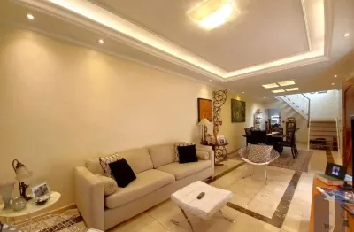 Morar em uma bela casa a poucos passos do parque da aclimação