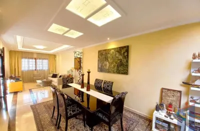 Casa com 3 quartos à venda na Rua Augusto de Toledo, Aclimação, São Paulo