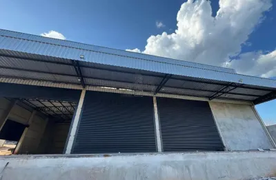 Barracão / Galpão / Depósito com 1 sala para alugar na Avenida Prefeito Sincler Sambatti, Jardim Bertioga, Maringá