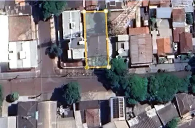 Terreno à venda na Rua Raimundo Correia, 130, Zona 06, Maringá