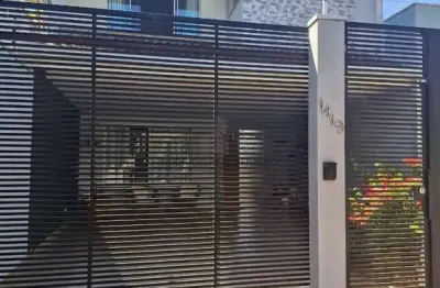 Casa com 4 quartos à venda na Rua Pioneiro José Vicente da Silva, 1419, Jardim Universo, Maringá