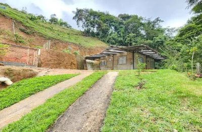 Casa para venda em teresópolis, pessegueiros, 2 dormitórios, 1 suíte, 1 banheiro, 5 vagas