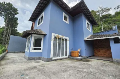 Casa para Venda em Teresópolis, Prata, 3 dormitórios, 1 suíte, 3 banheiros, 4 vagas