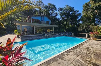 Sítio para venda em guapimirim, garrafão, 4 dormitórios, 1 suíte, 4 banheiros, 4 vagas