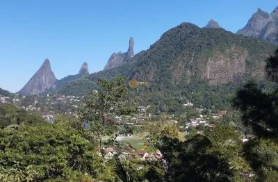 Terreno à venda na Rua Samuel Vieira, 242, Caxangá, Teresópolis