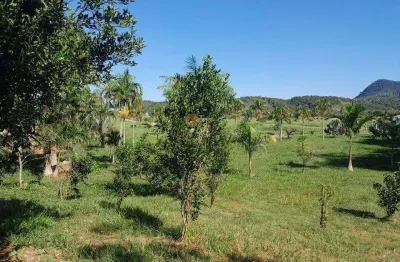 Terreno à venda na Estrada Martha Alcântara Fares, 1, Cotia, Guapimirim