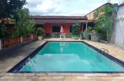 Casa para venda em guapimirim, centro, 2 dormitórios, 2 suítes, 3 banheiros, 2 vagas