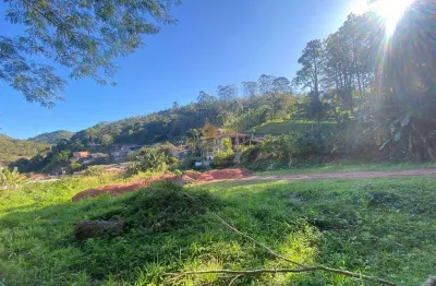 Terreno à venda na Estrada Rubens Santo Gueiro, 122, Albuquerque, Teresópolis