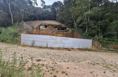 Terreno à venda na Rua Durval Fonseca, 777, Jardim Europa, Teresópolis